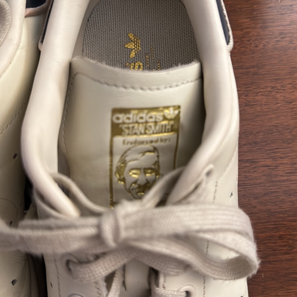Adidas Stan Smith gold edition. W8 - Picture 2 of 6
